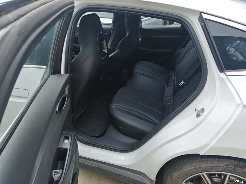 BYD Seal, 2025 17