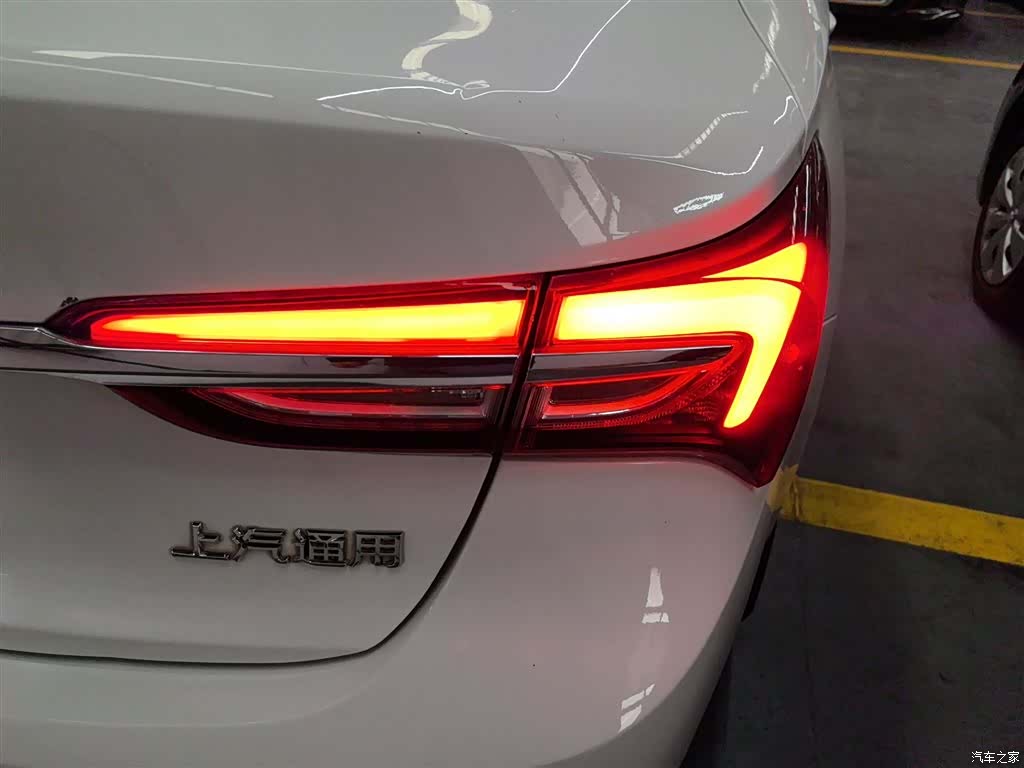 Buick Verano, 2021 8
