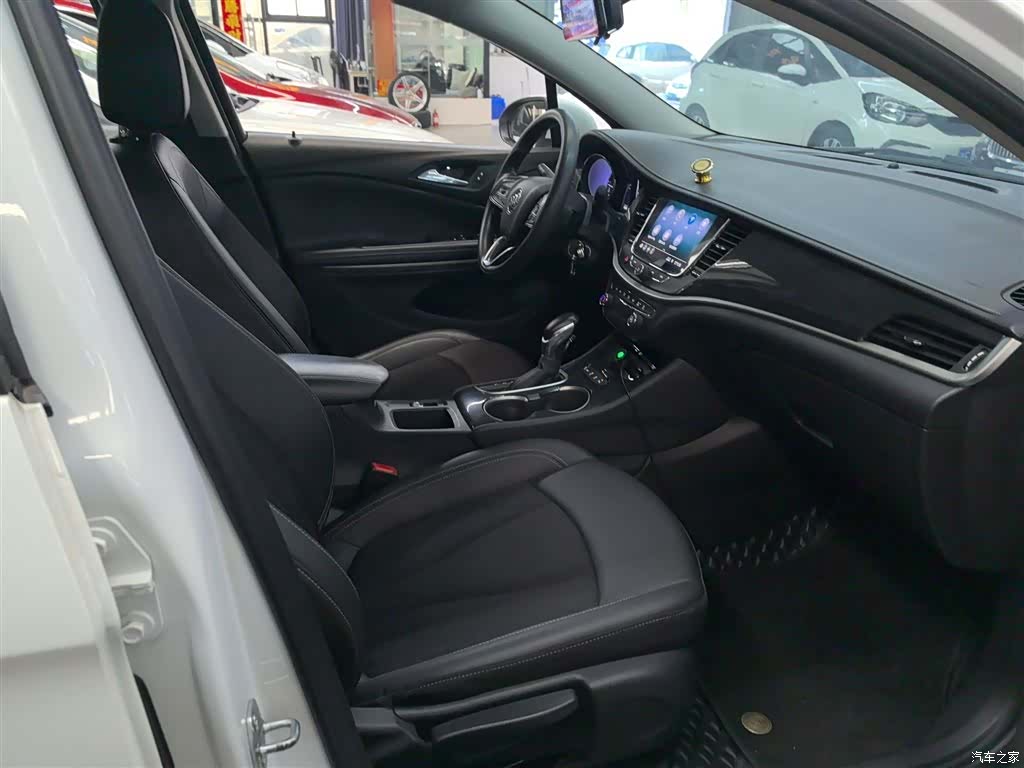 Buick Verano, 2021 25