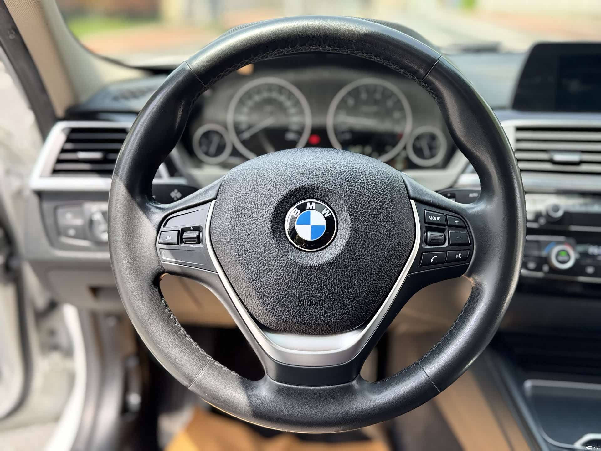 BMW 3 Series, 2018 13