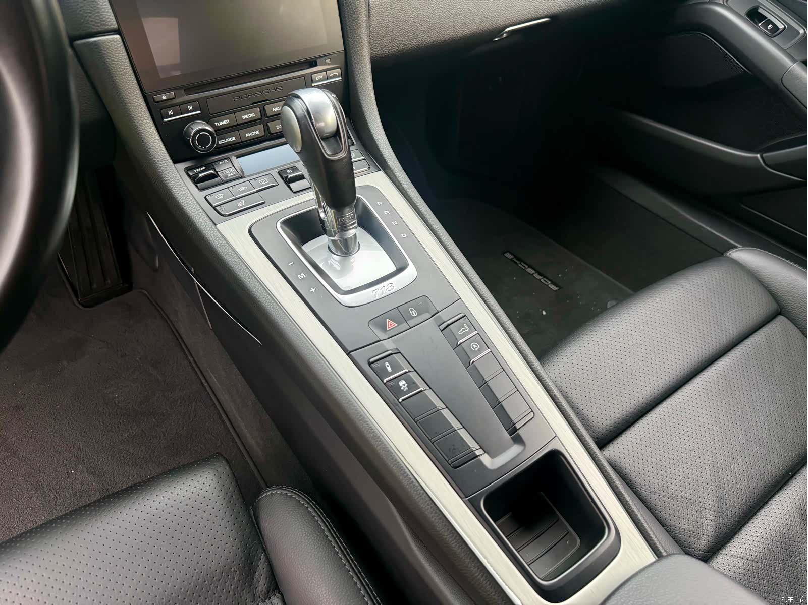Porsche Cayman, 2017 6