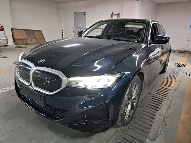 BMW i3 2024 — купить из Китая под заказ