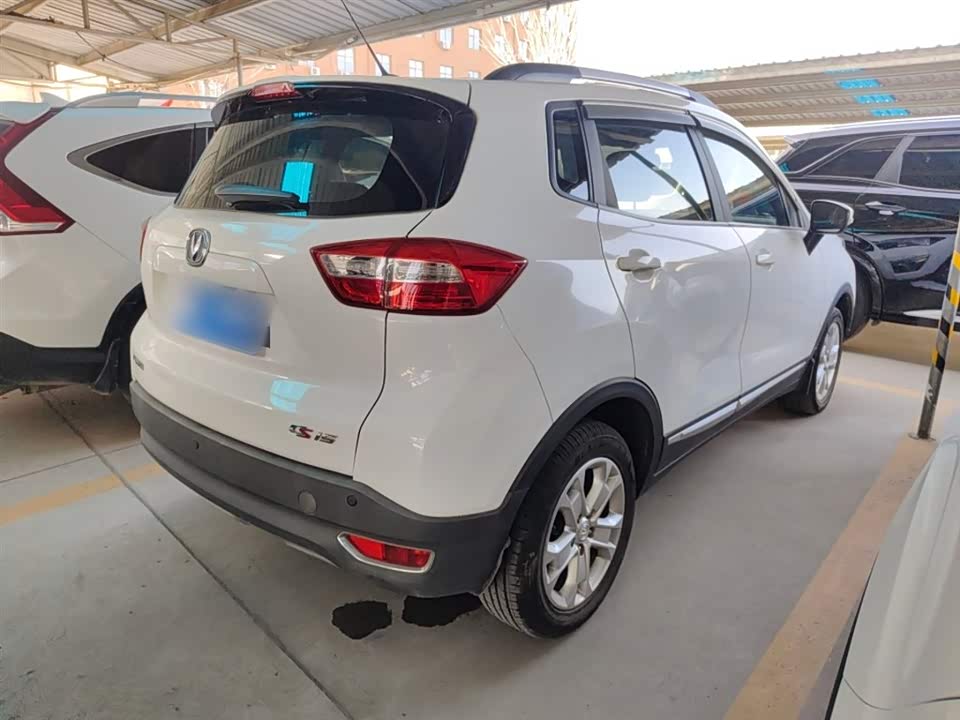 Changan CS15