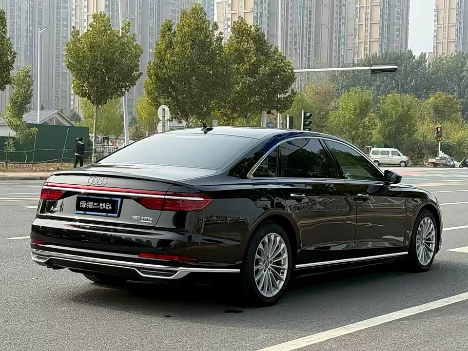 Audi A8