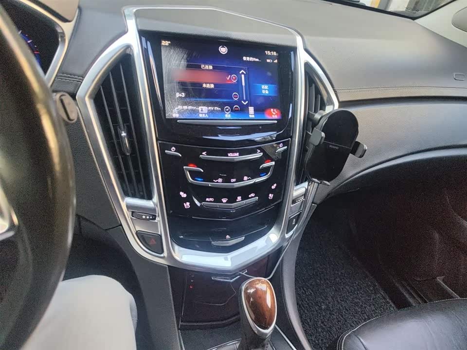 Cadillac SRX