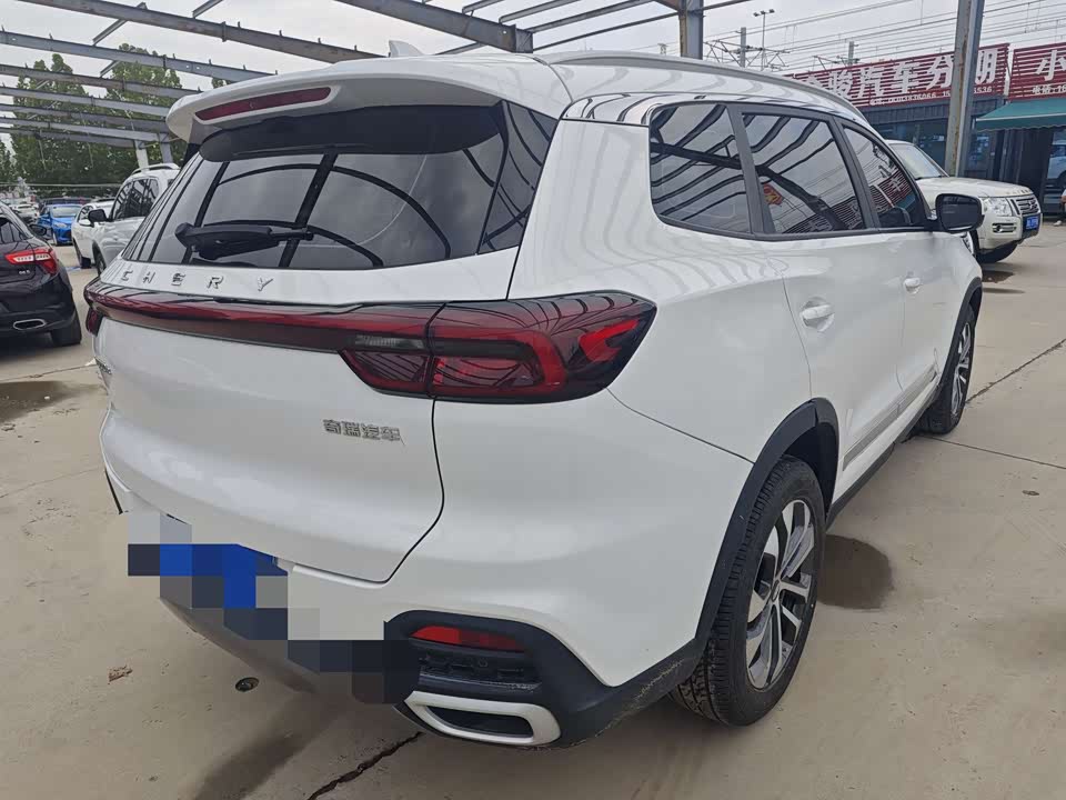 Chery Tiggo 8