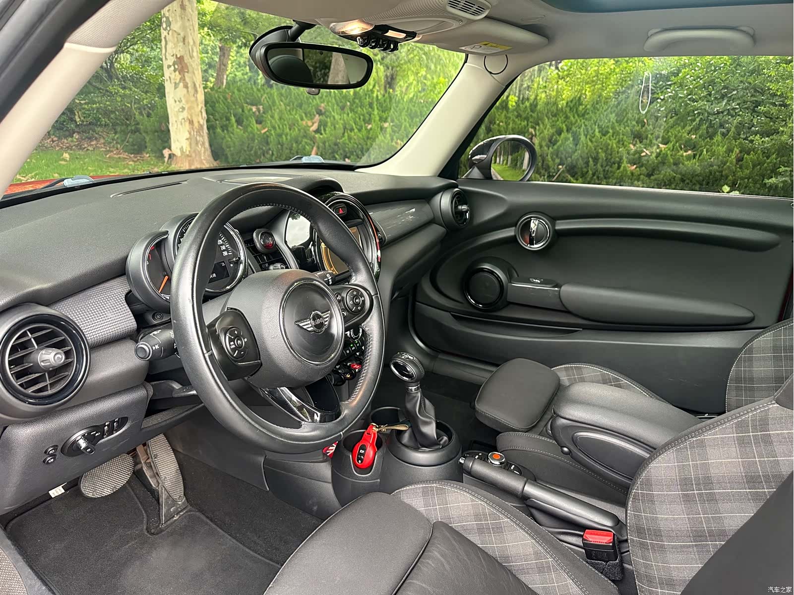 Mini Cooper, 2018 все фото