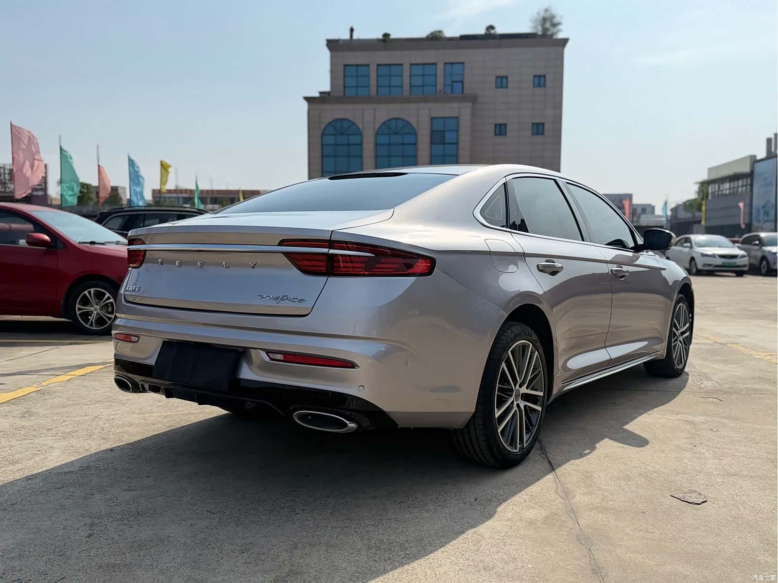 Geely Preface, 2022 все фото