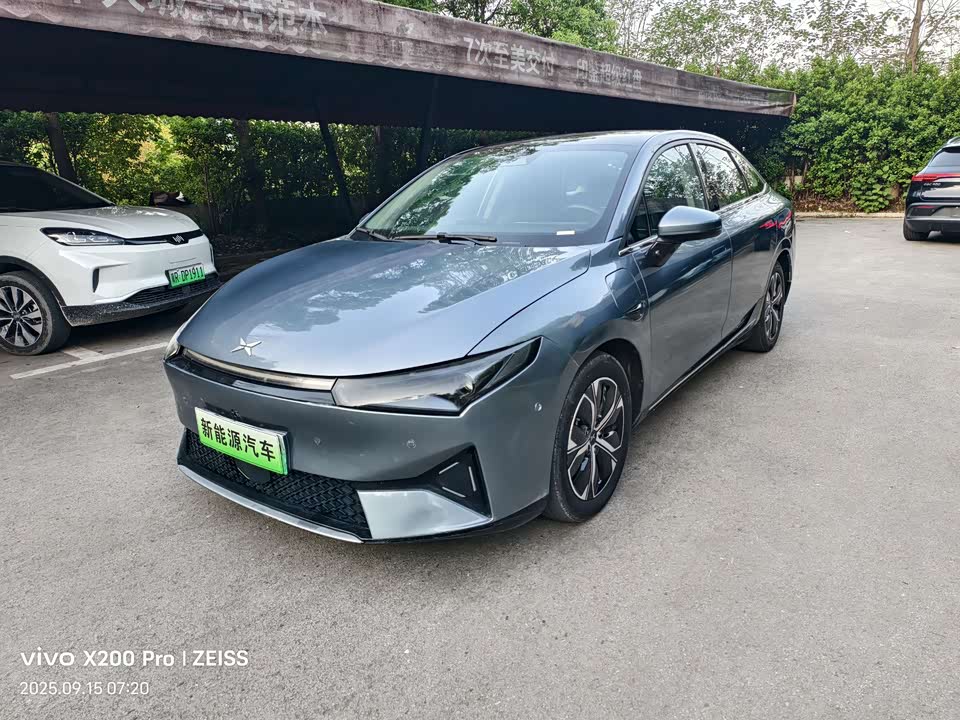 XPENG P5