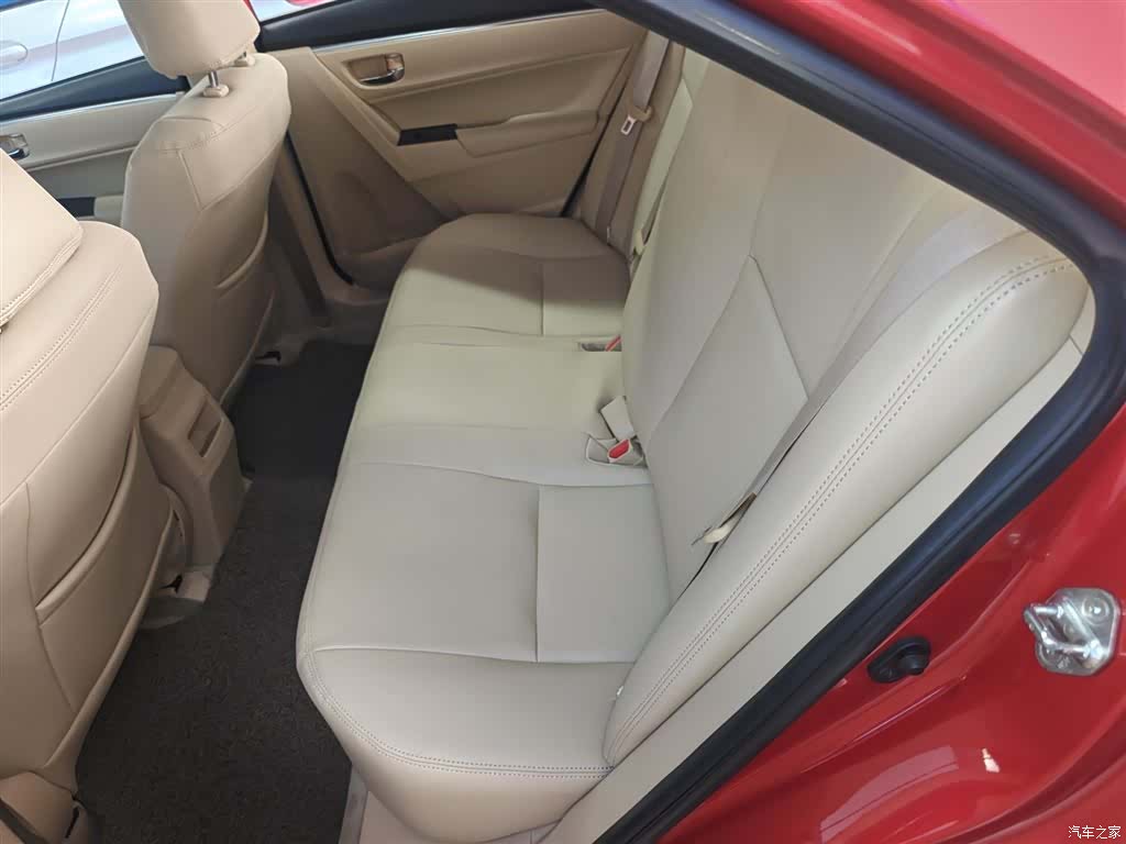 Toyota Corolla, 2015 17