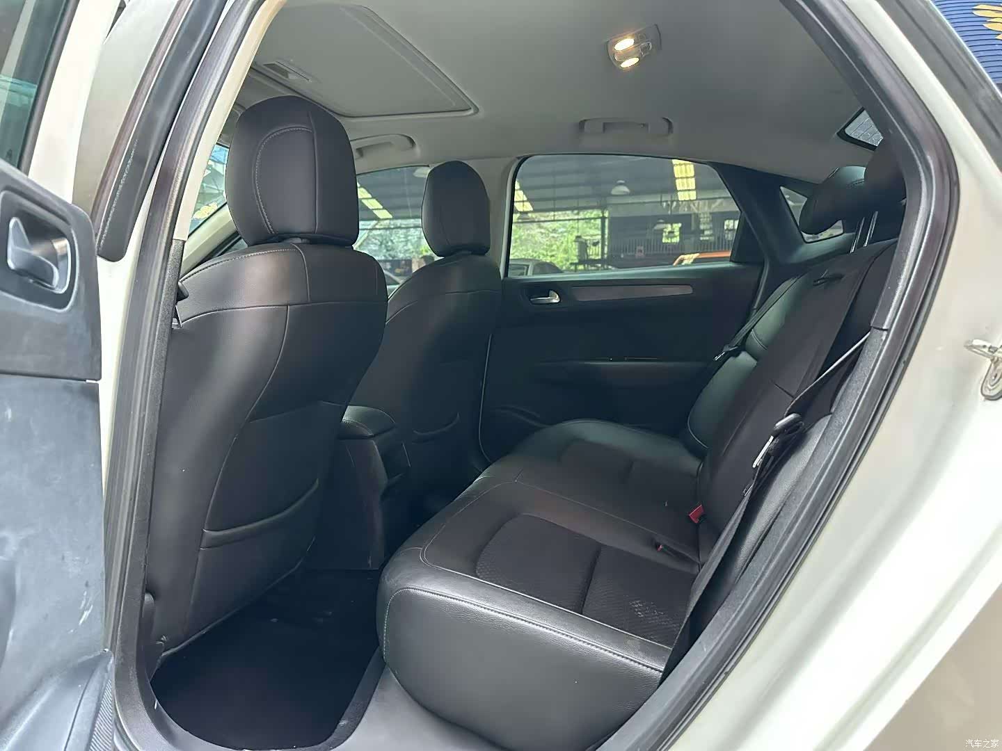 Citroen C4, 2017 все фото