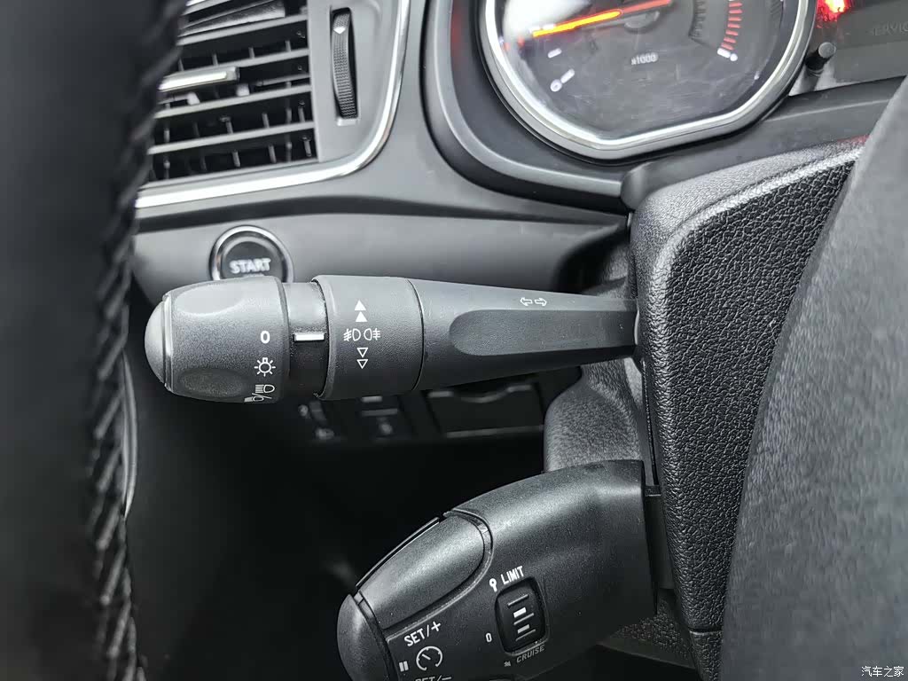 Citroen C3-XR, 2017 21