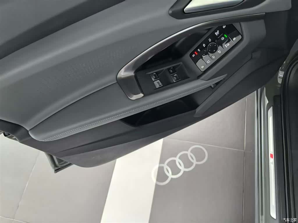 Audi Q5L, 2026 17