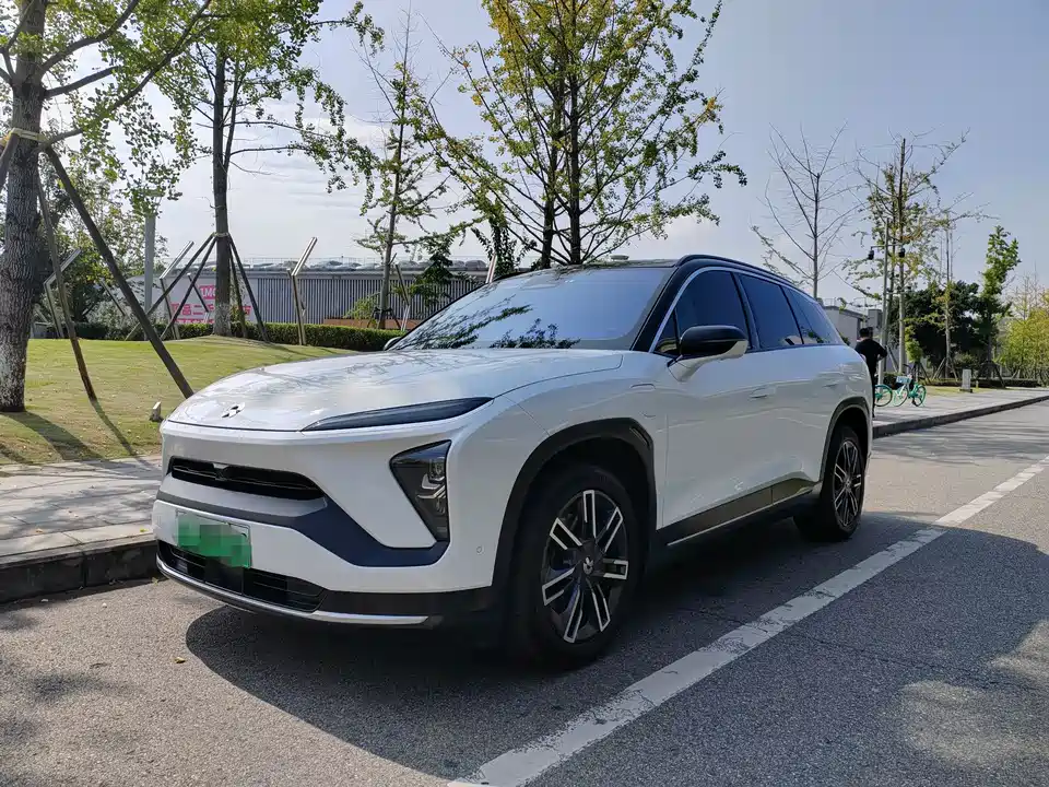 NIO ES6