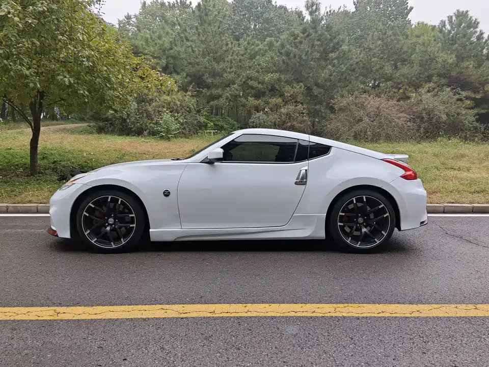 Nissan 370Z