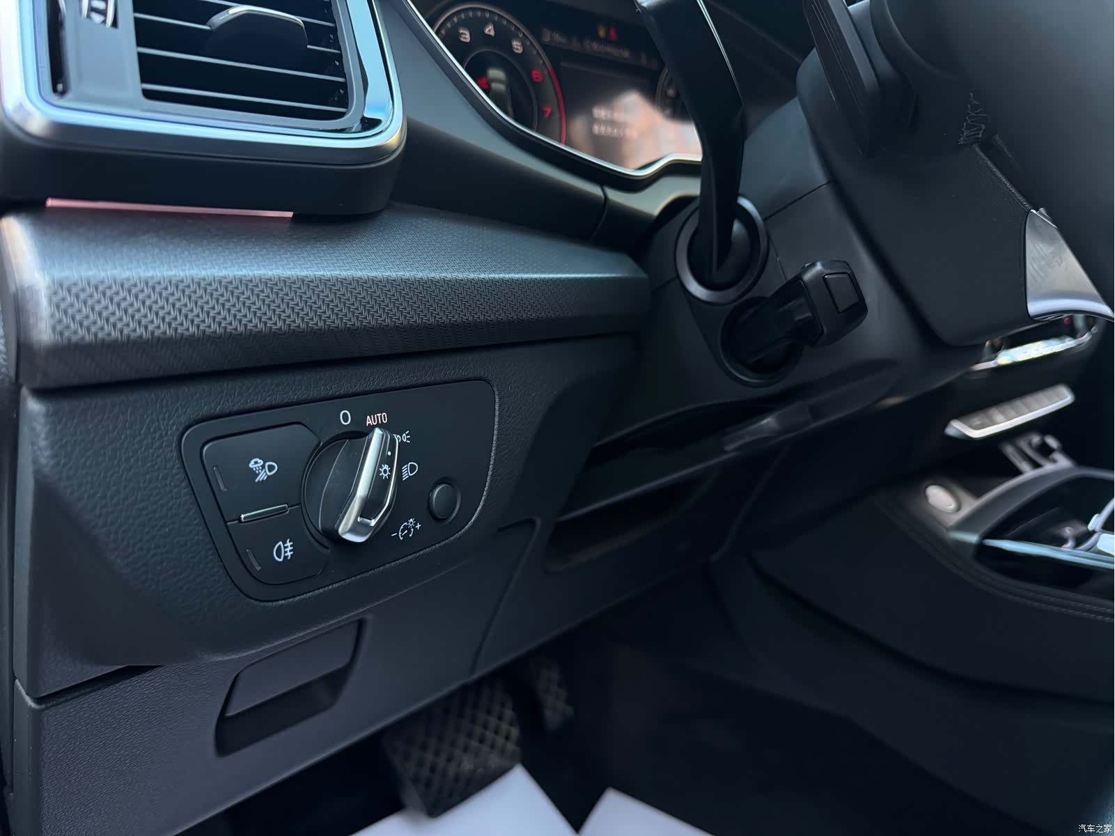 Audi Q5L, 2022 21