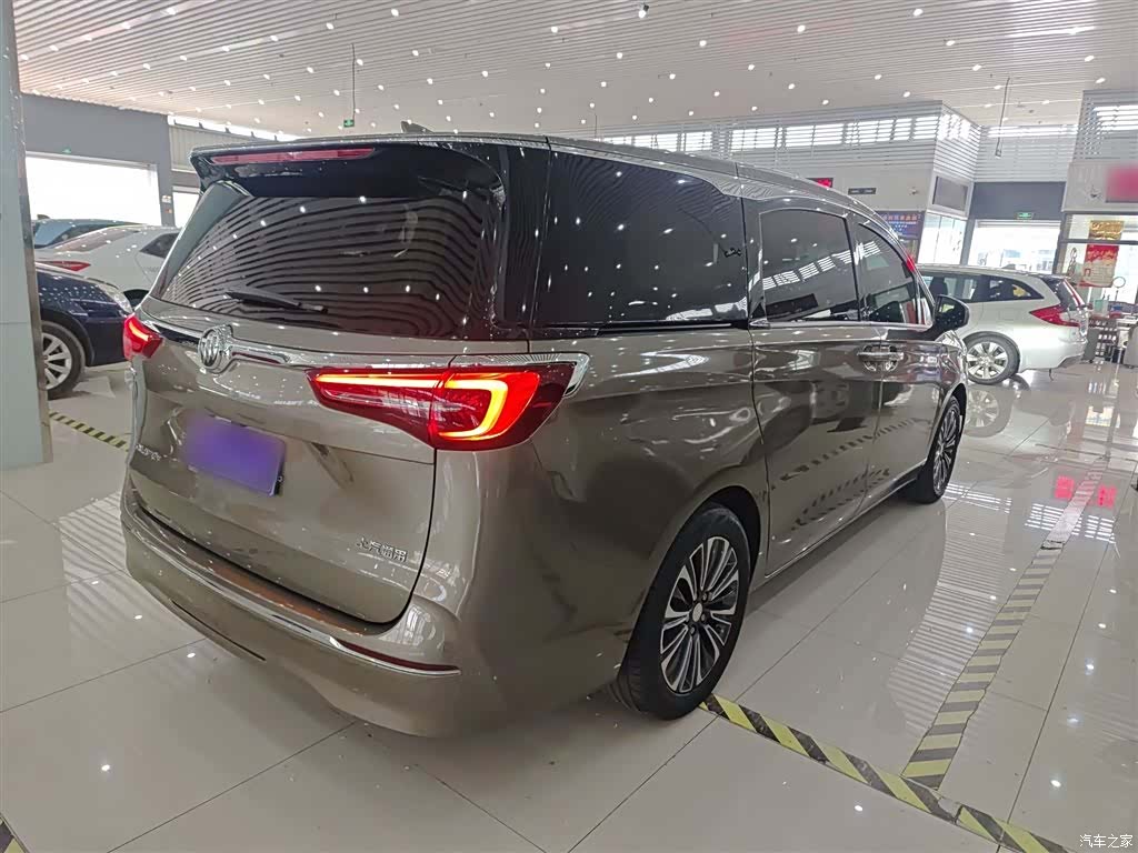 Buick GL8, 2020 7