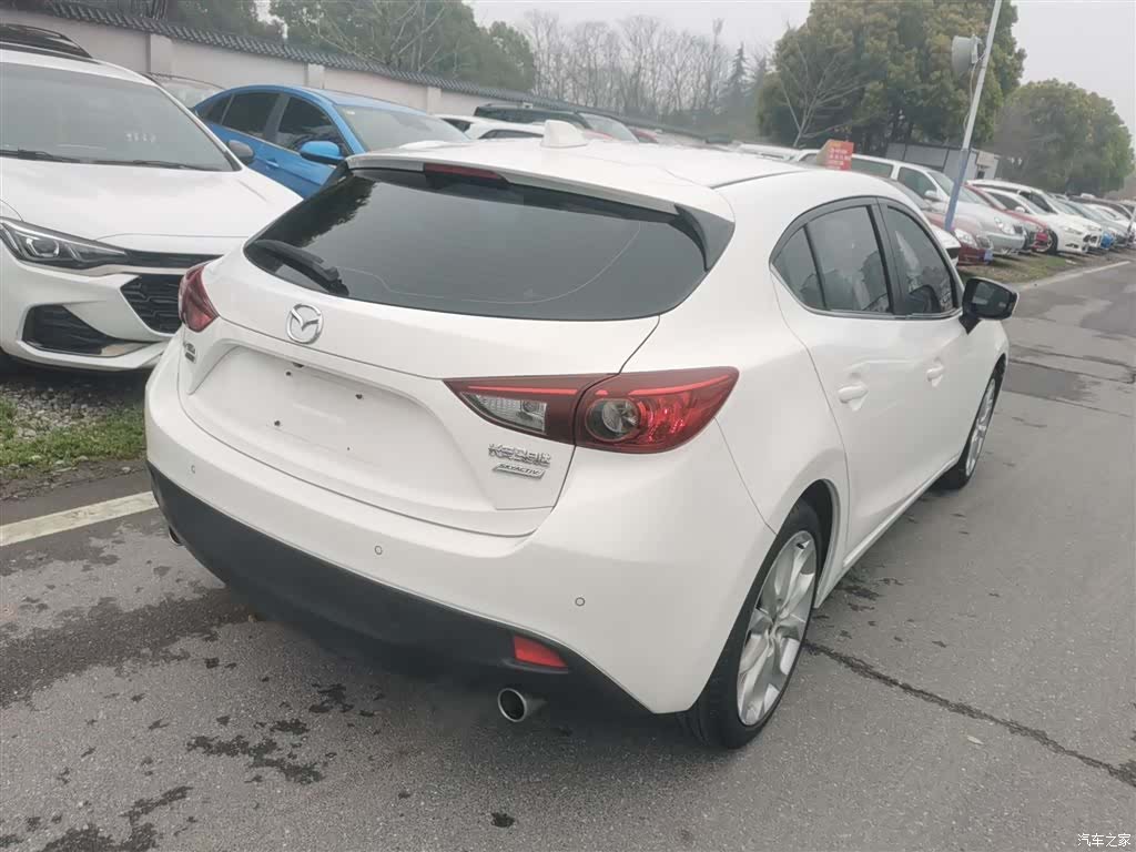 Mazda Mazda3, 2016 все фото