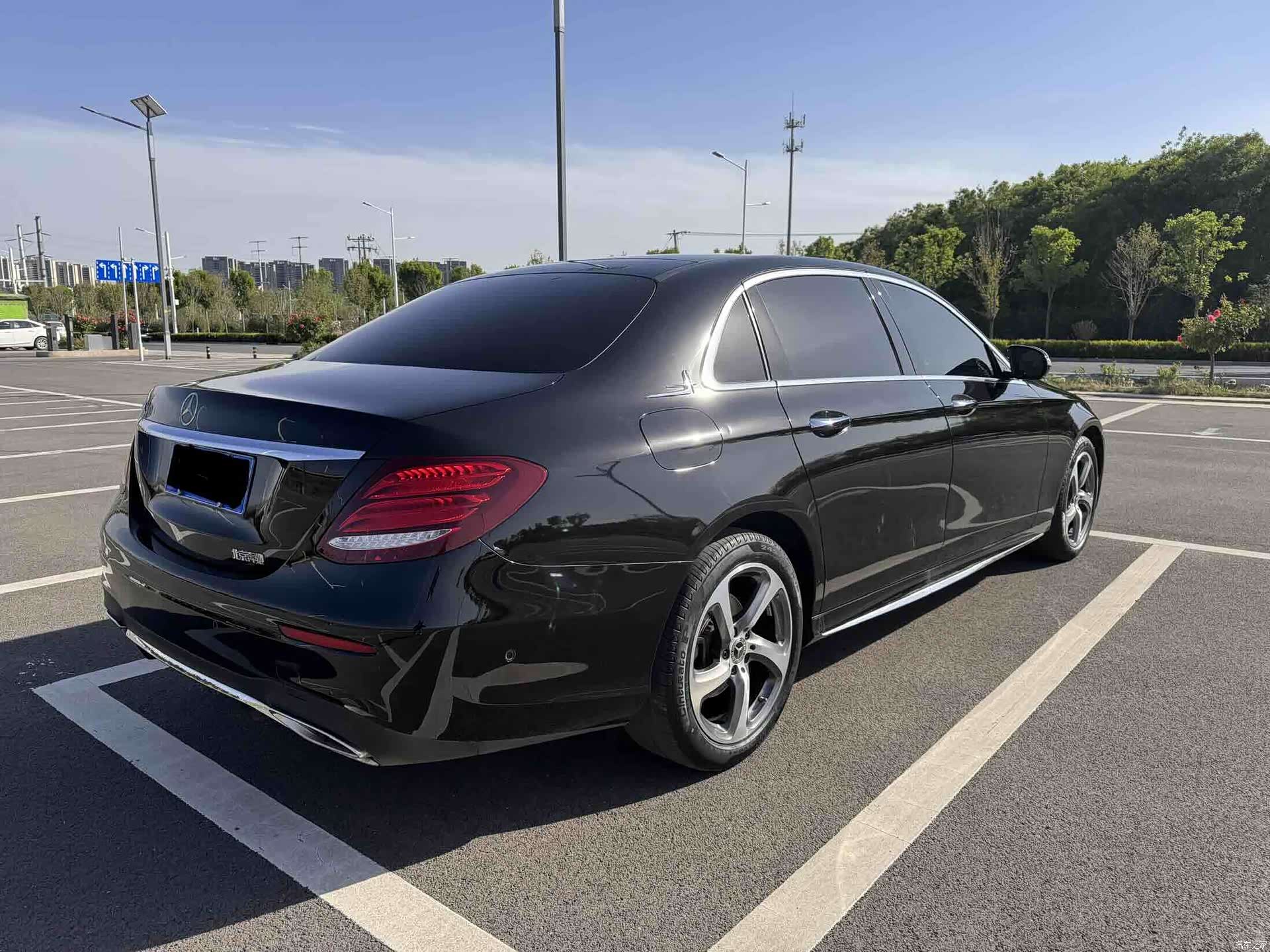 Mercedes-Benz E-Class, 2019 4