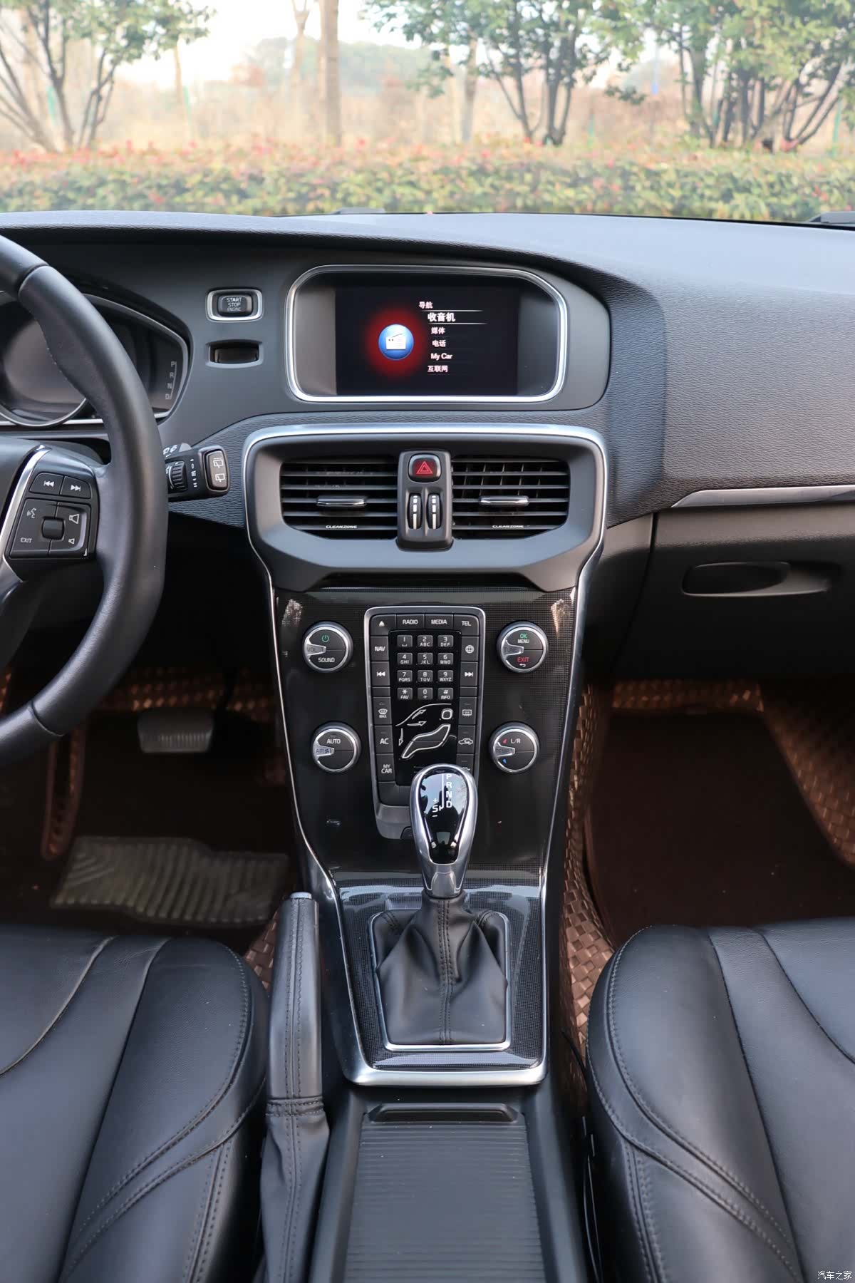 Volvo V40, 2018 13