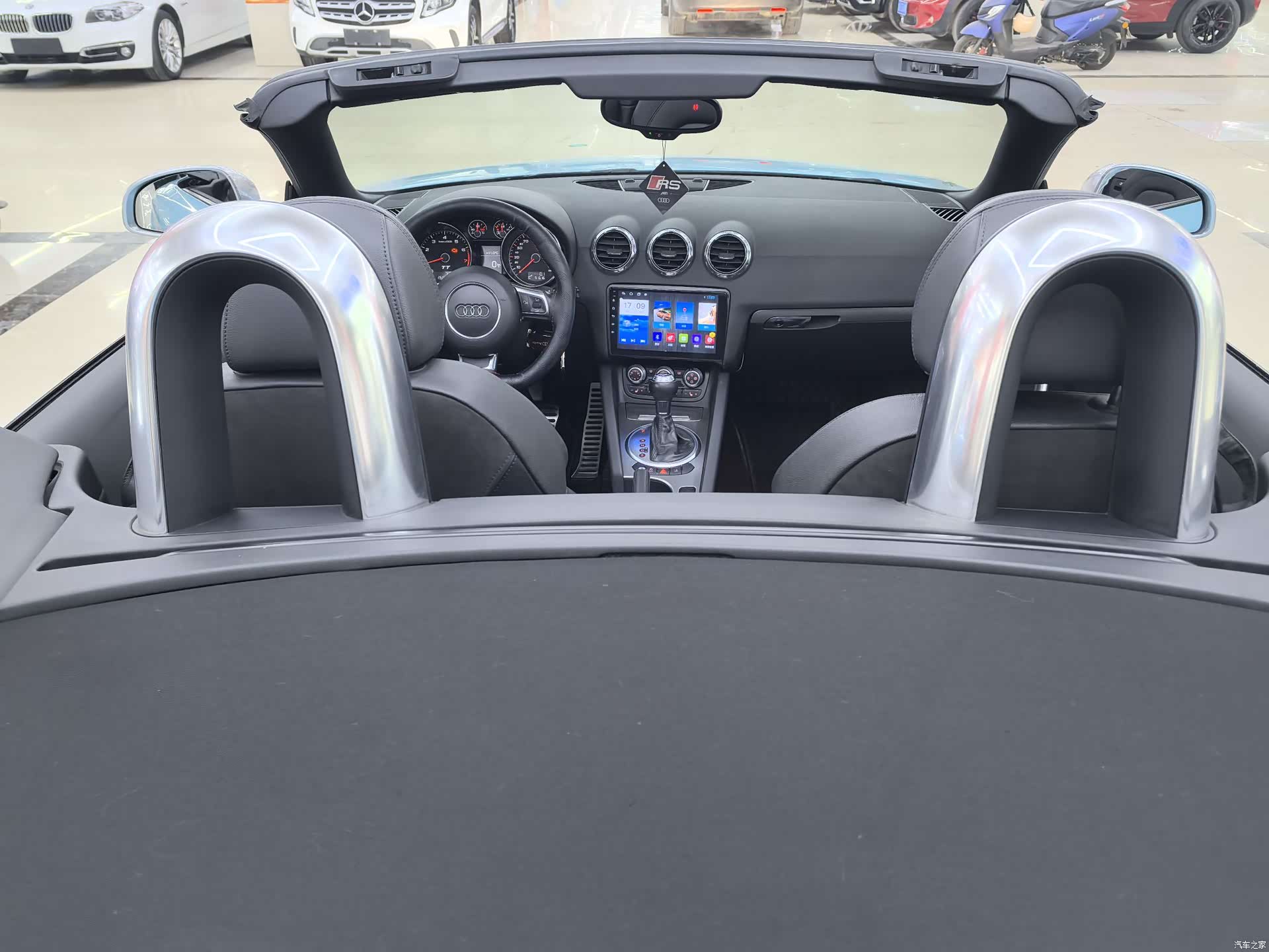 Audi TT, 2013 7