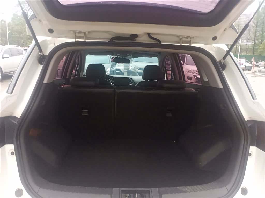 GAC GS4, 2015 19