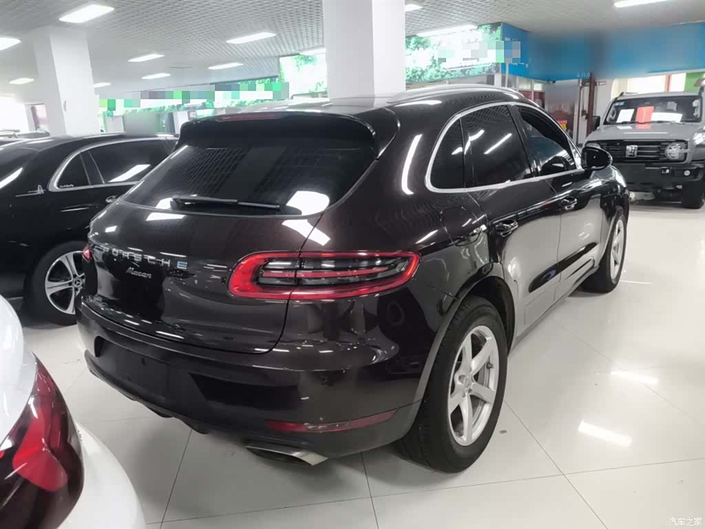 Porsche Macan, 2017 все фото