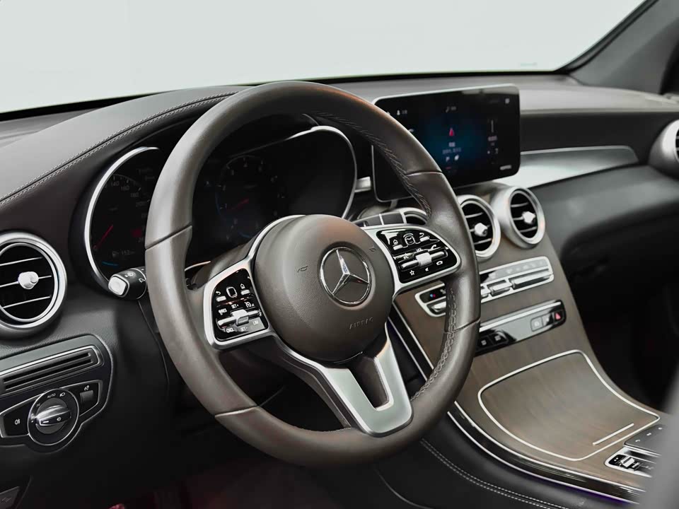 Mercedes-Benz GLC Mercedes-Benz GLC