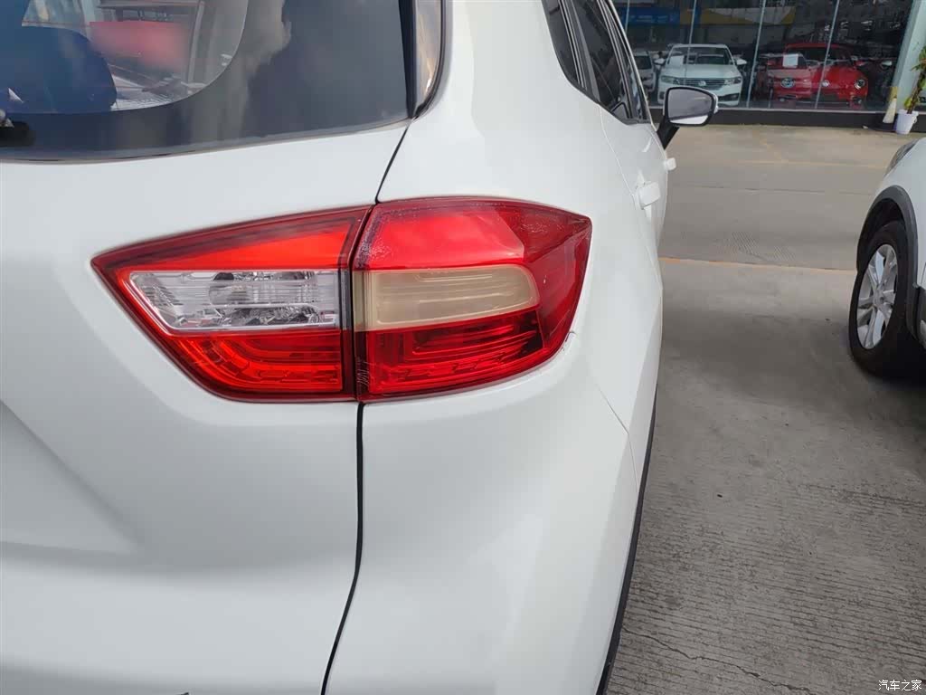 Changan CS15, 2017 24