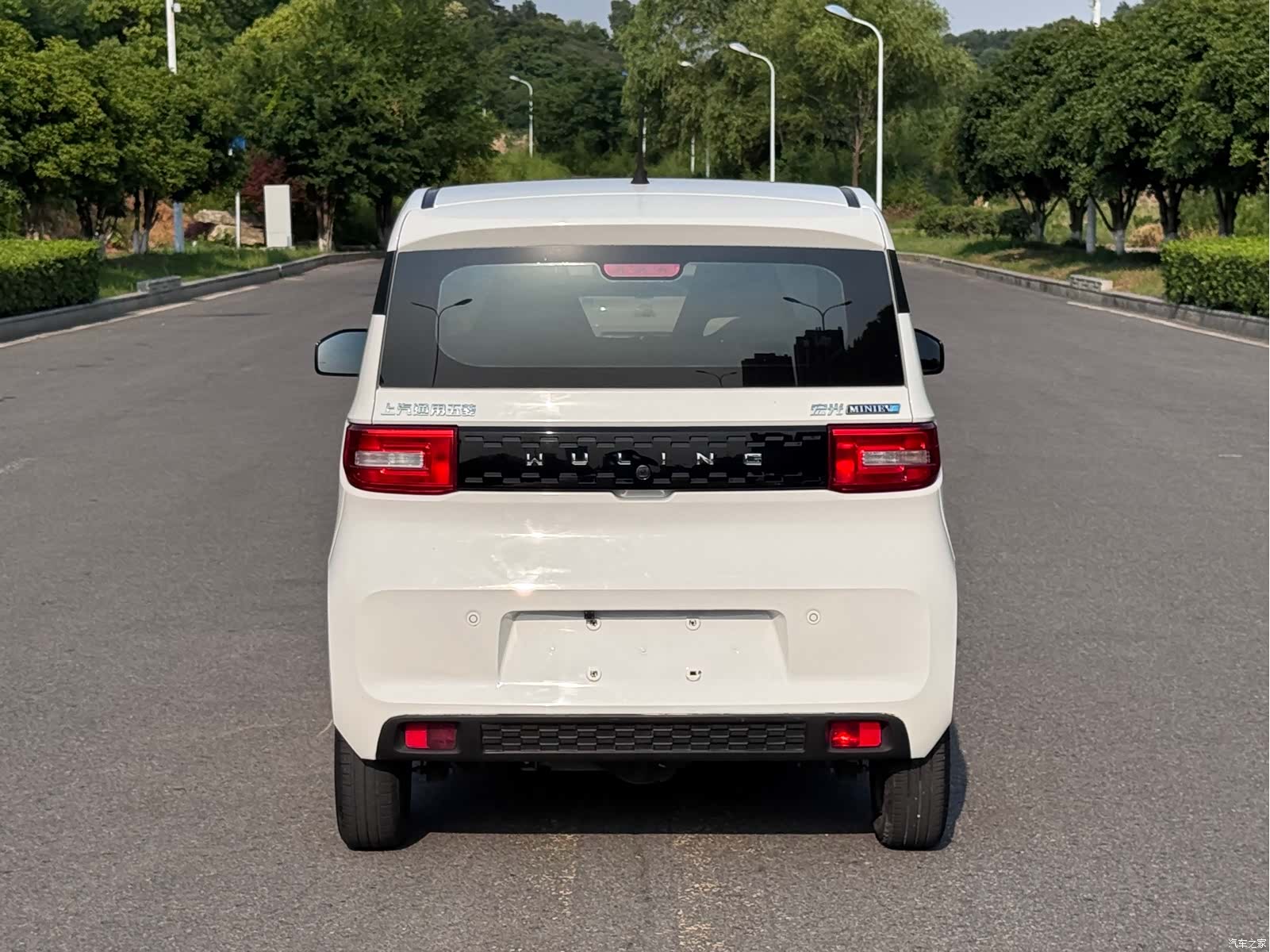 Wuling MINIEV, 2021 13