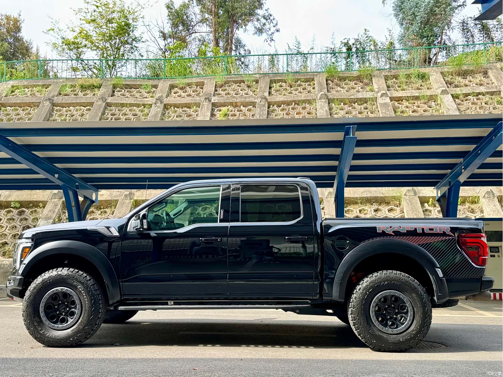 Ford F-150, 2025 7
