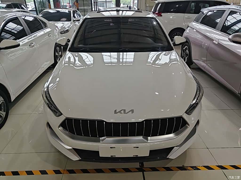 Kia K3, 2021 3