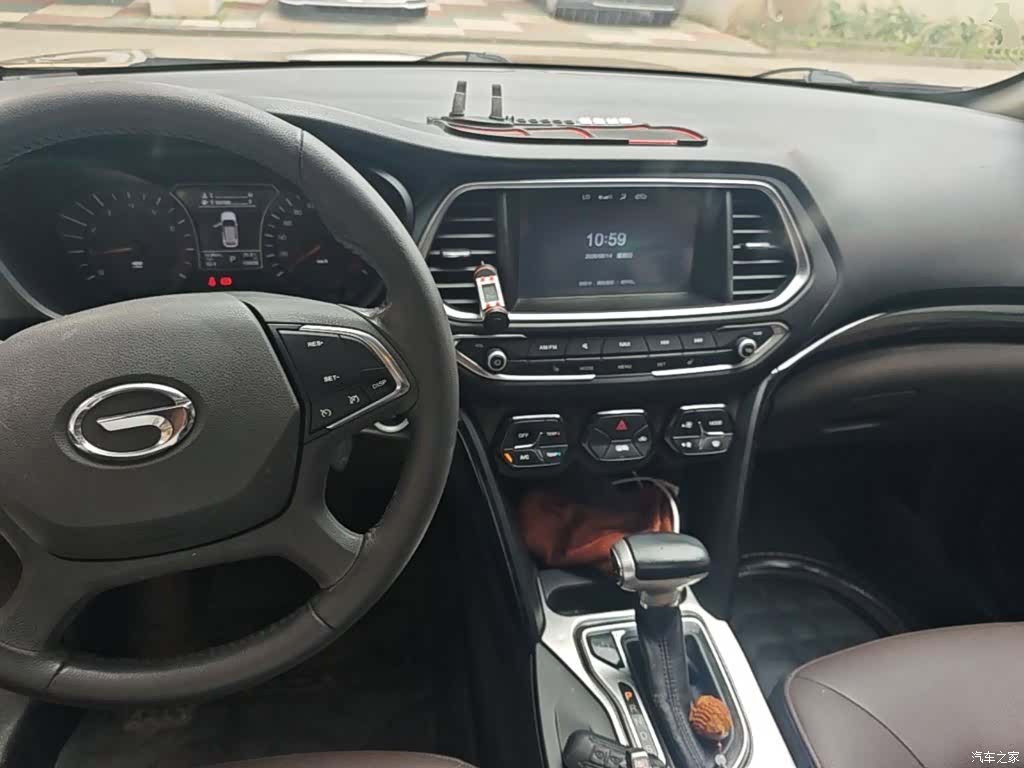GAC GS4, 2015 10