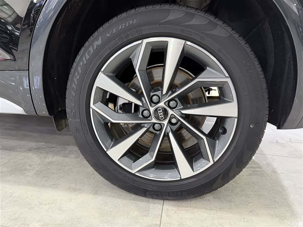 Audi Q5L, 2022 14