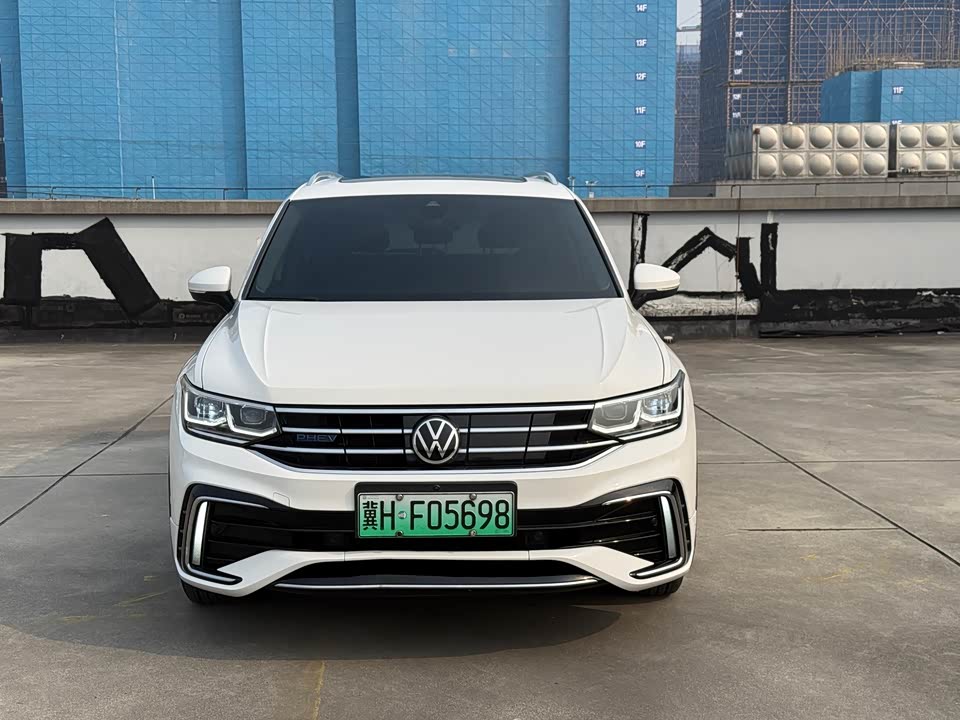 Volkswagen Tiguan L