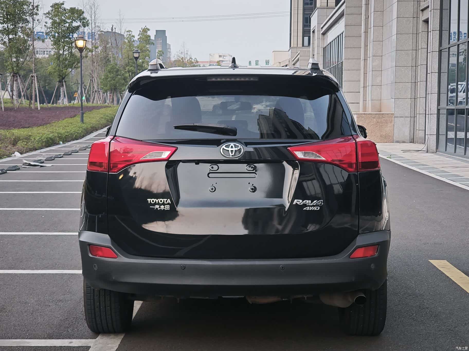 Toyota RAV4, 2015 9