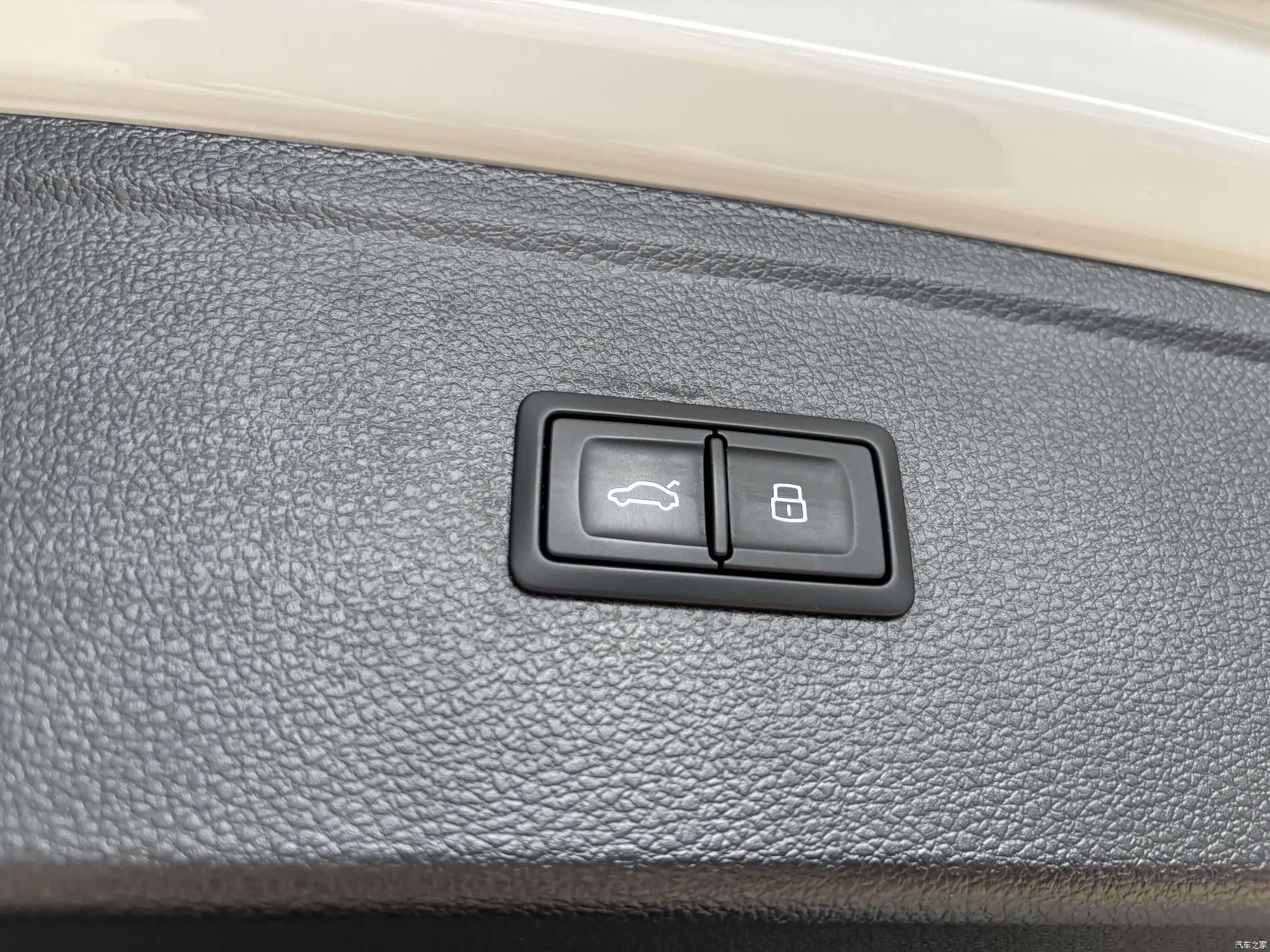 Audi Q5L, 2024 29