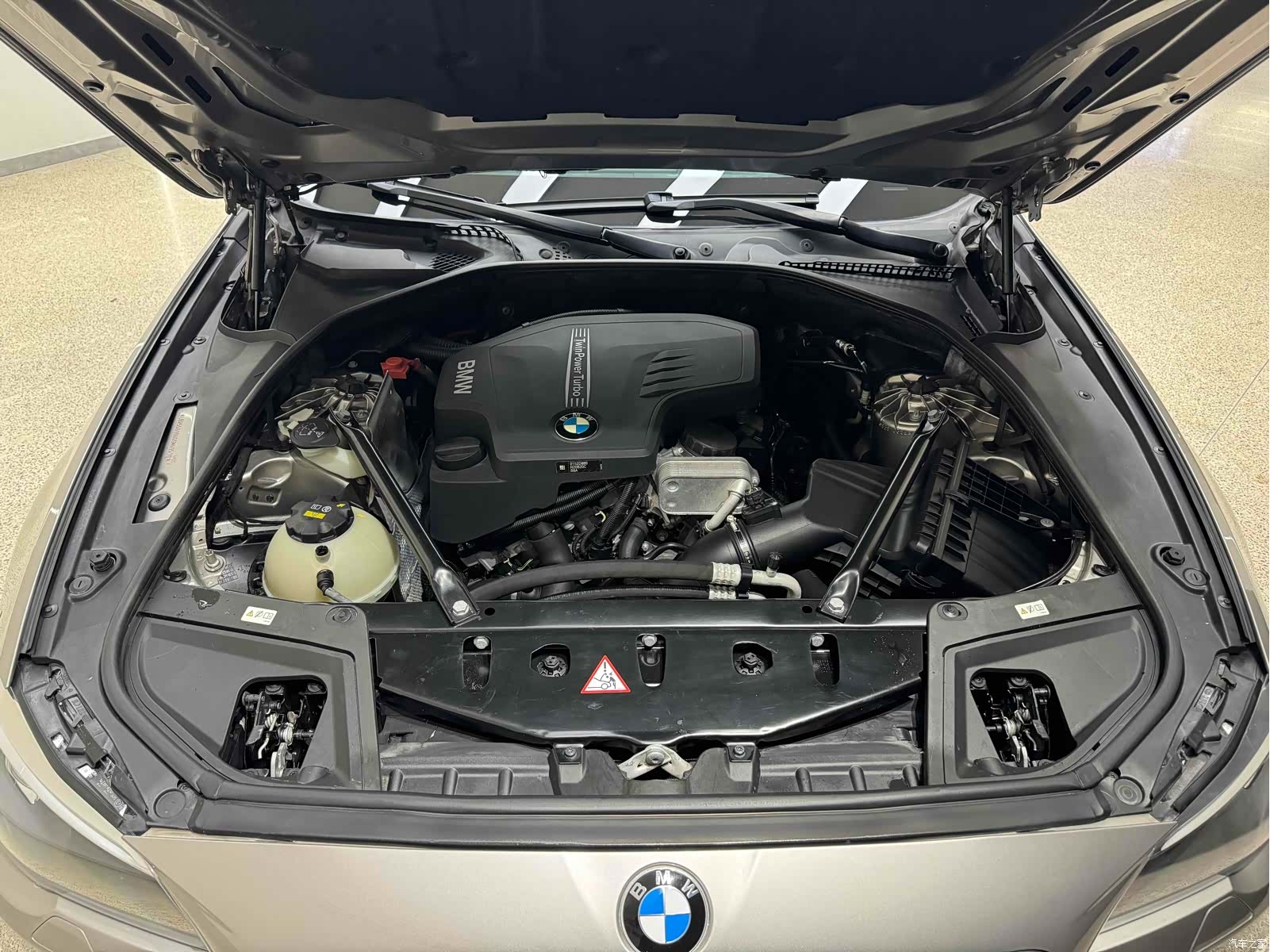 BMW 5 Series, 2016 39