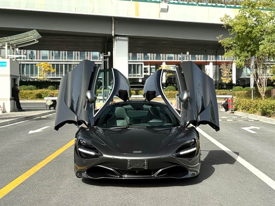 McLaren 720S