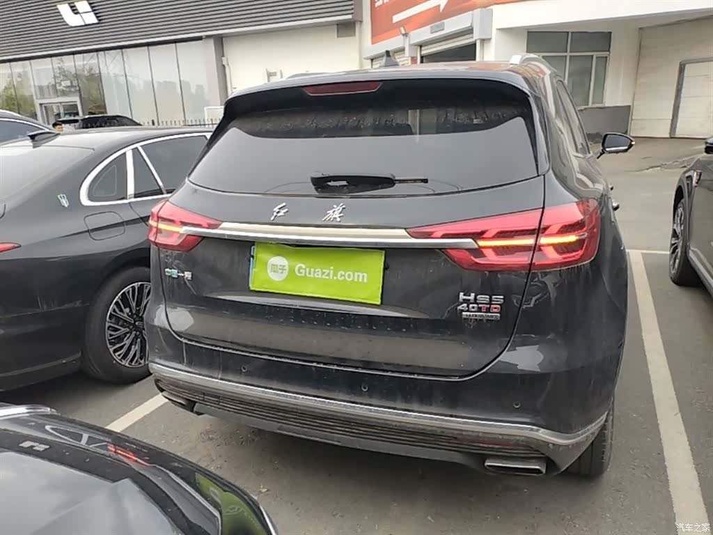 Hongqi HS5, 2022 6