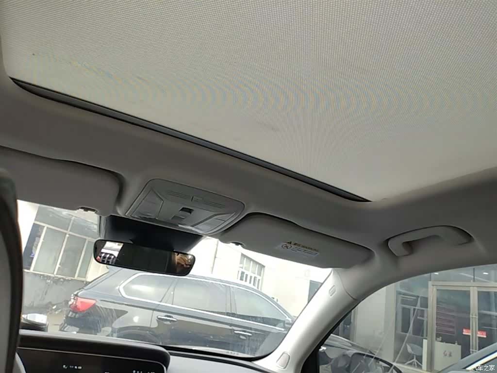 Hongqi HS5, 2022 18