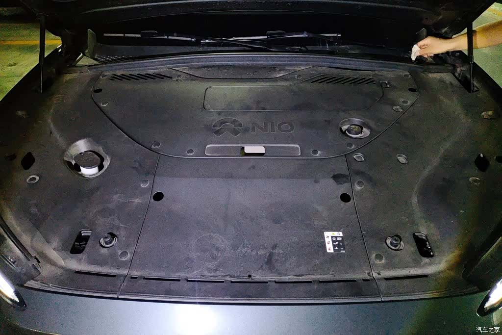 NIO ES8, 2023 10