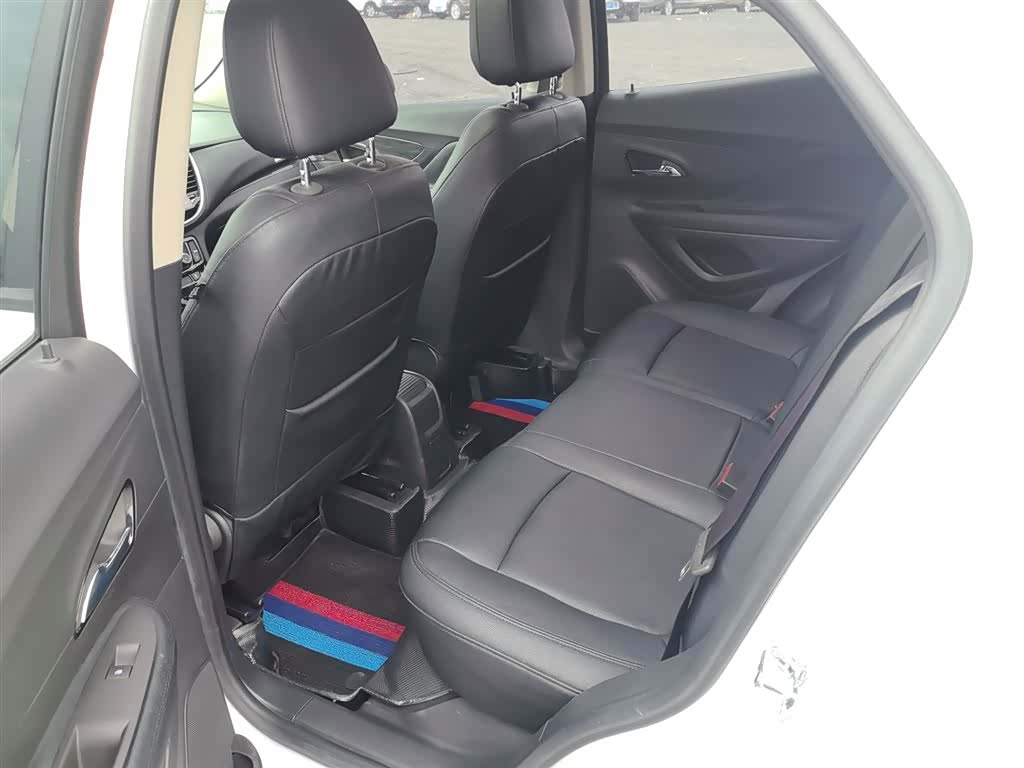 Buick Encore, 2018 15
