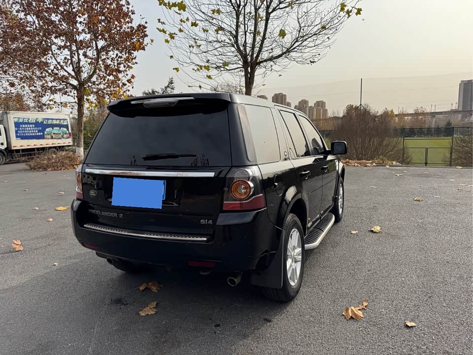 Land Rover Freelander 2