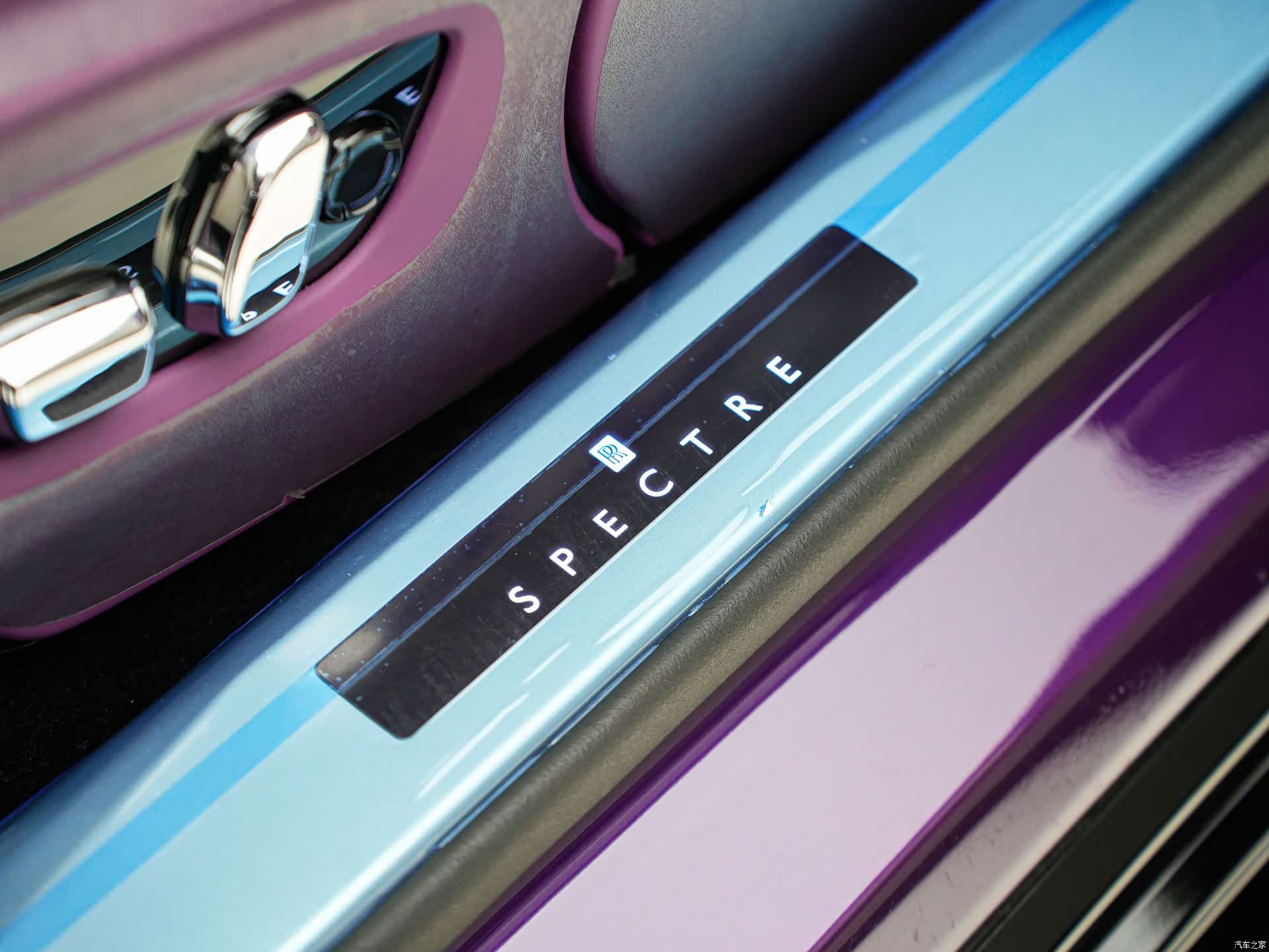 Rolls-Royce Spectre, 2025 20