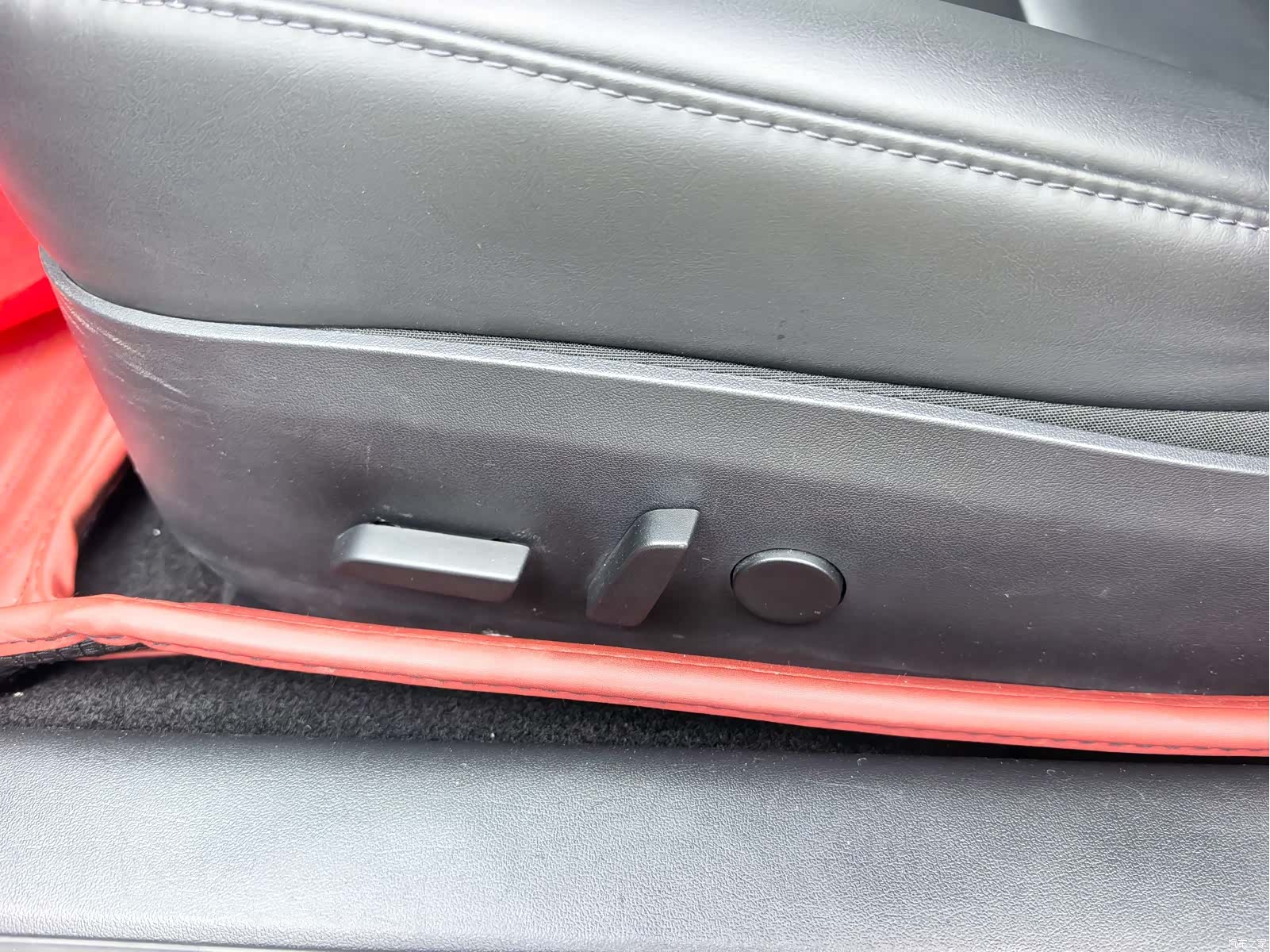 Tesla Model 3, 2020 12