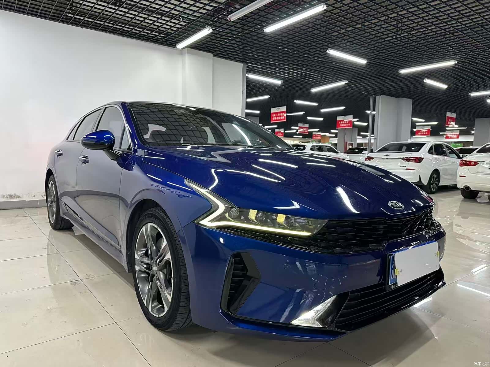 Kia K5, 2020 3