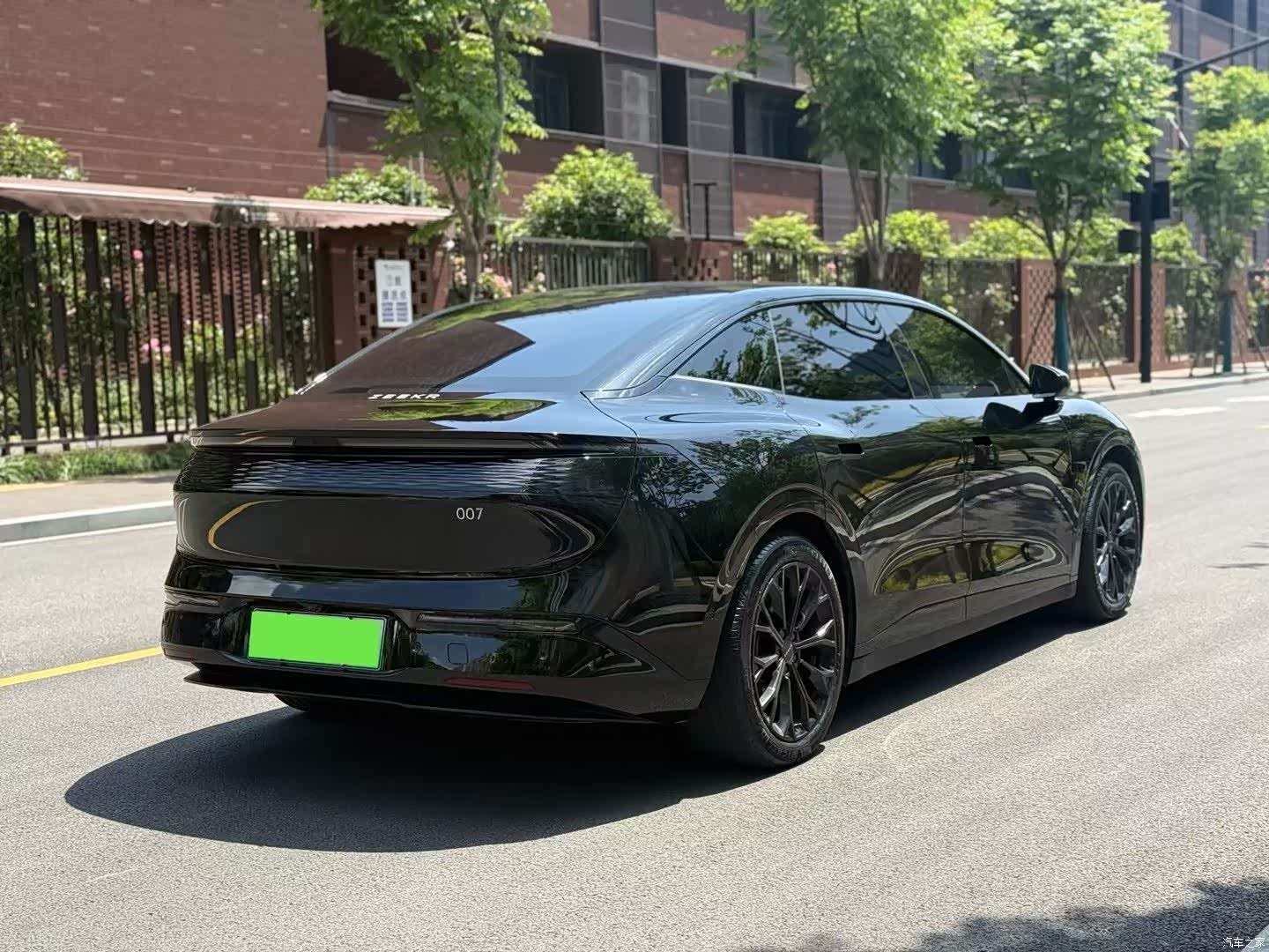 Zeekr 007, 2024 4