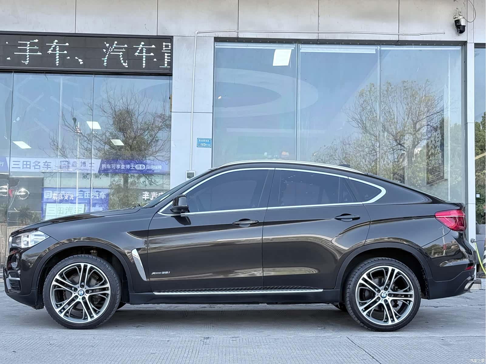 BMW X6, 2015 11