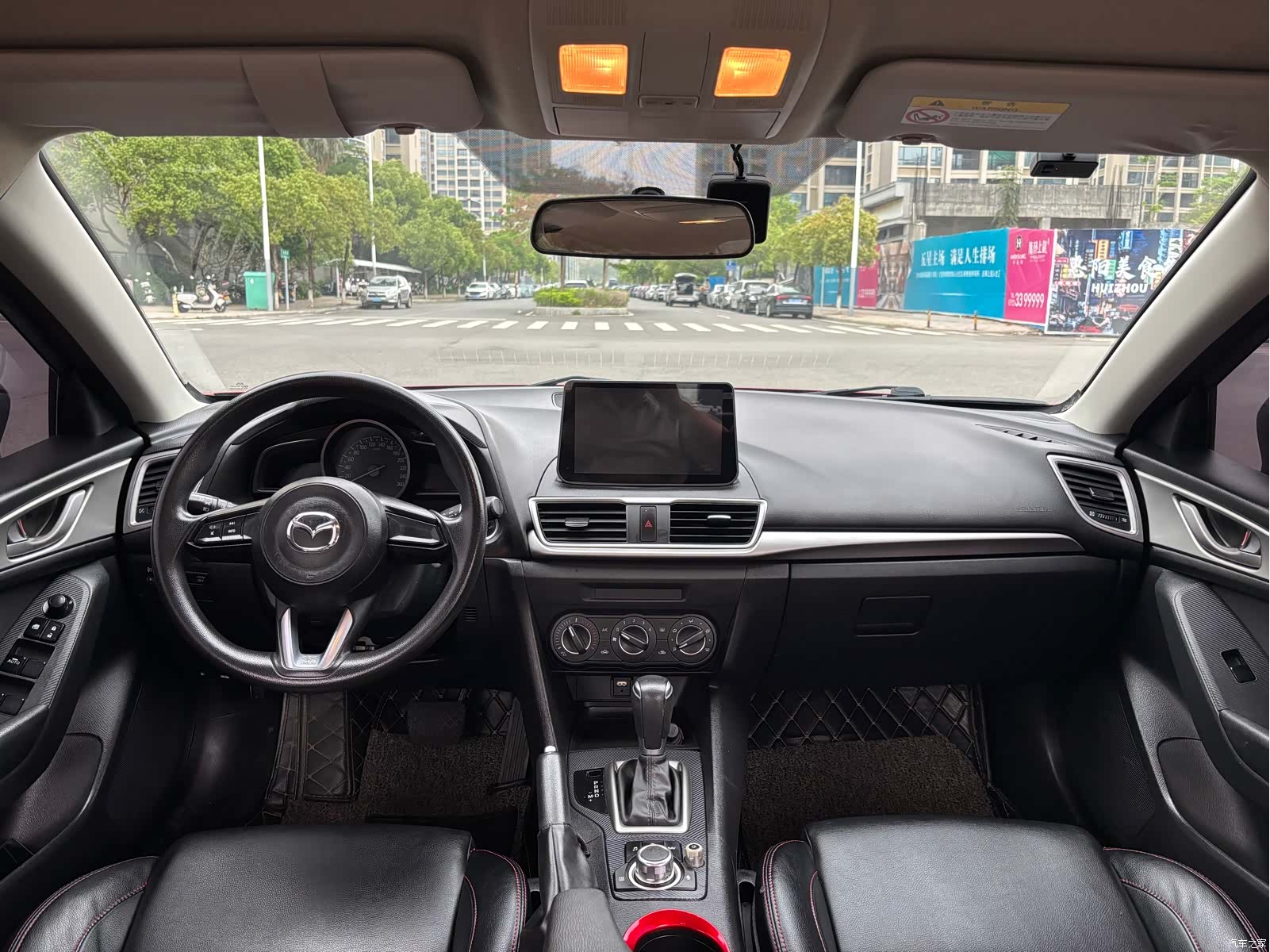 Mazda Mazda3, 2019 все фото